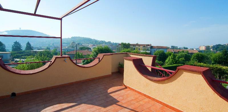 Green Paradise Affittacamere SantʼAgata sui Due Golfi Exterior foto